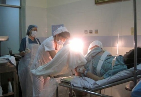 Đốt viêm lộ tuyến cổ tử cung có đau không 12/8/23